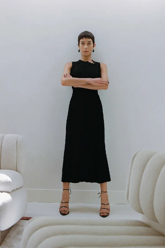 crescent-knit-midi-dress-black-1