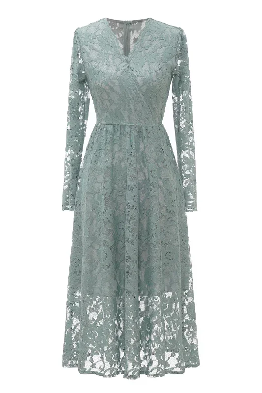 Robe en dentelle col V bleu ciel